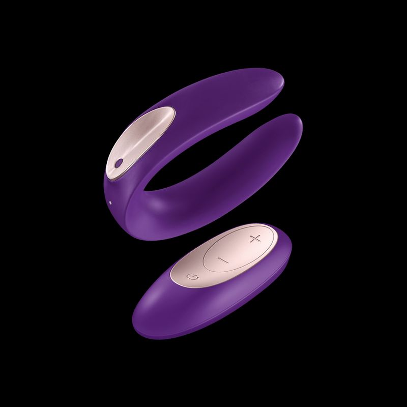 Satisfyer Partner Double Plus Remote, a remote control couples vibrator with U-shaped design and multiple vibration programs.