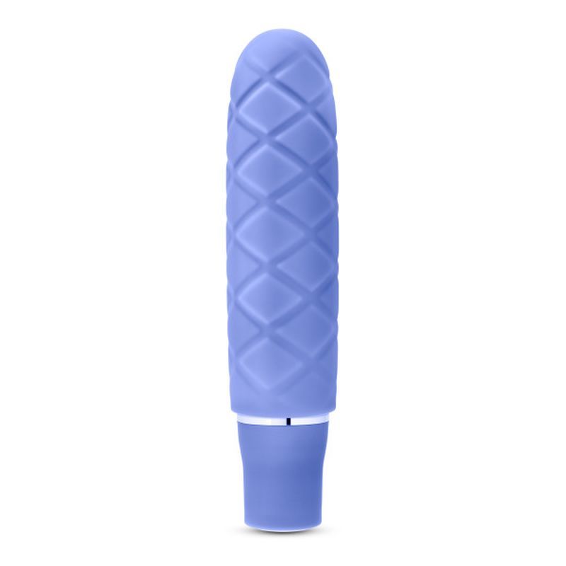 Luxe Cozi Mini Periwinkle: a mini silicone vibrator with a satin finish and 10 vibrating functions.