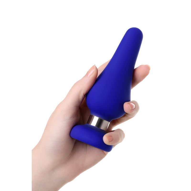 ToDo anal plug held in hand, blue silicone anal stimulator, safe and comfortable for anal stimulation.