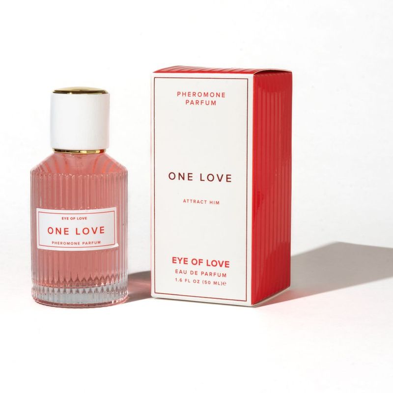 Pheromone Body Spray One Love Attract Him 50ml in elegant bottle with red packaging, ideal for intimacy enhancement.