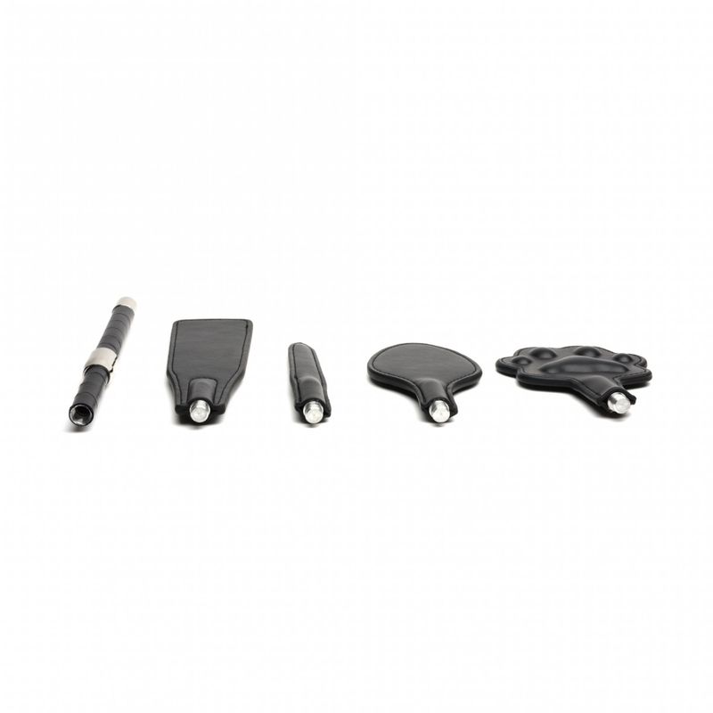 Vegan interchangeable tip crop with four interchangeable tips for versatile impact play.