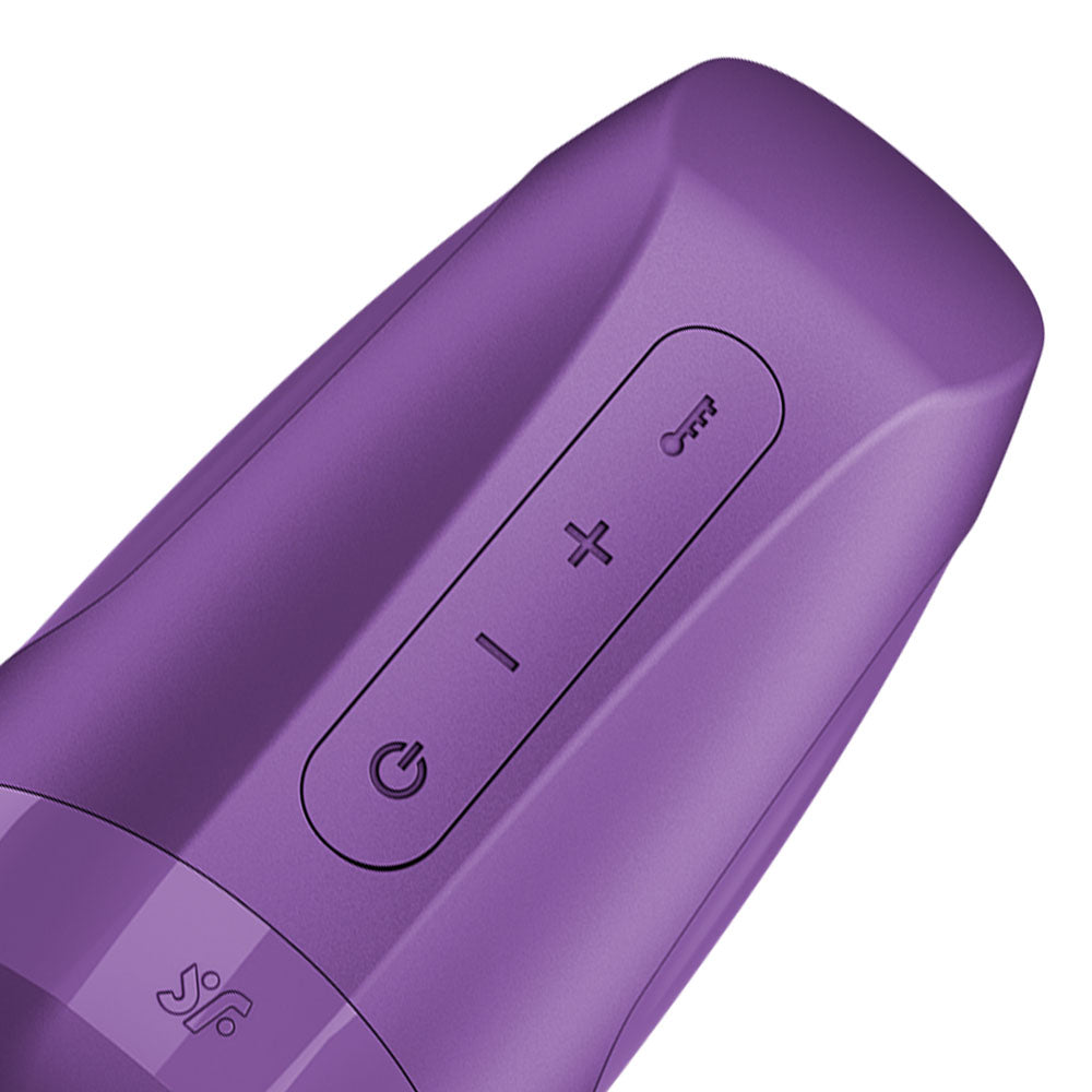 Satisfyer Men Heat Vibration - Battery Series -  Heating and Vibrating Masturbator control panel close-up.
