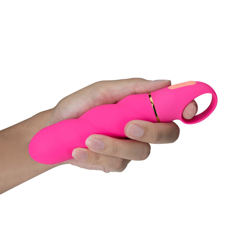 Aria Amazing AF - Fuschia  15.9 cm Vibrator in a person's hand, showcasing its ergonomic design.