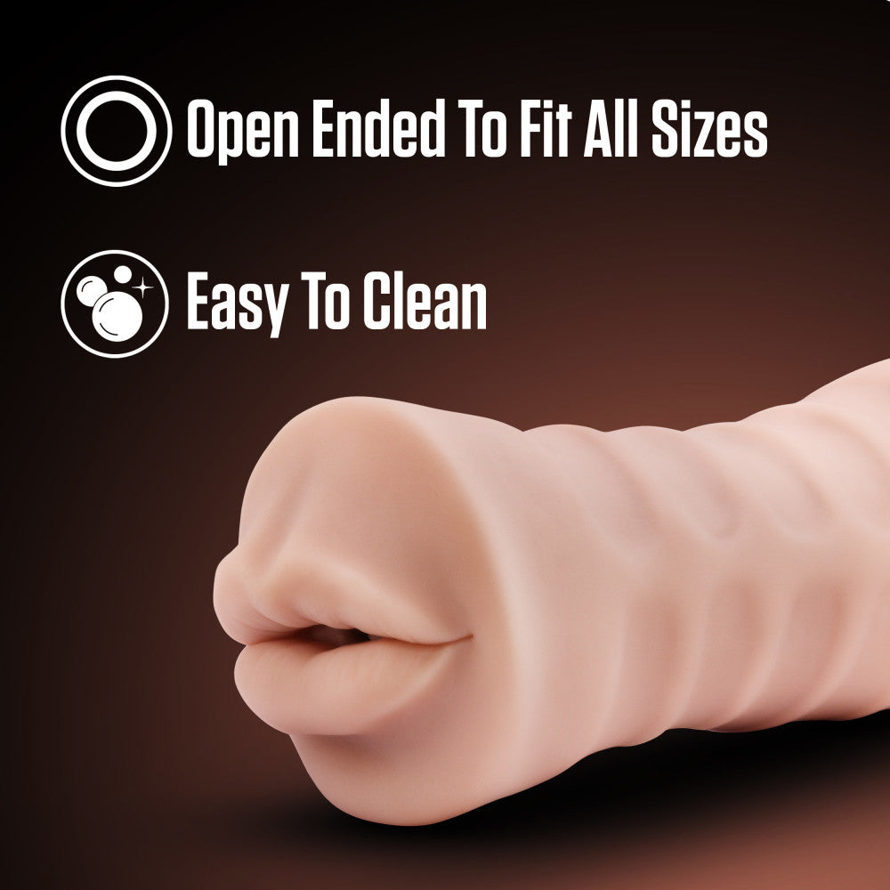 EnLust - Nicole -  Vibrating Oral Stroker features open-ended design for all sizes and easy cleaning.