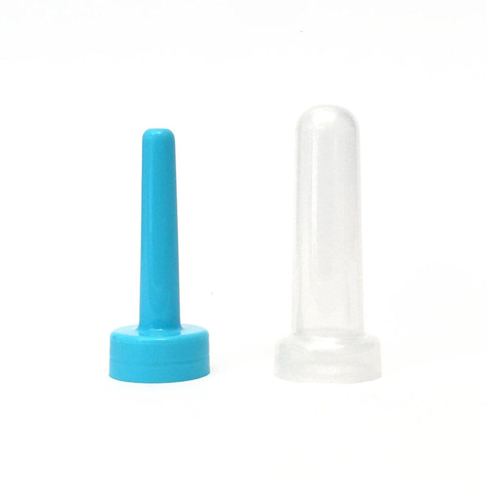 Skwert Daisy Douche -  Douche Nozzle for Water Bottles, featuring a blue and clear nozzle design for discreet use.