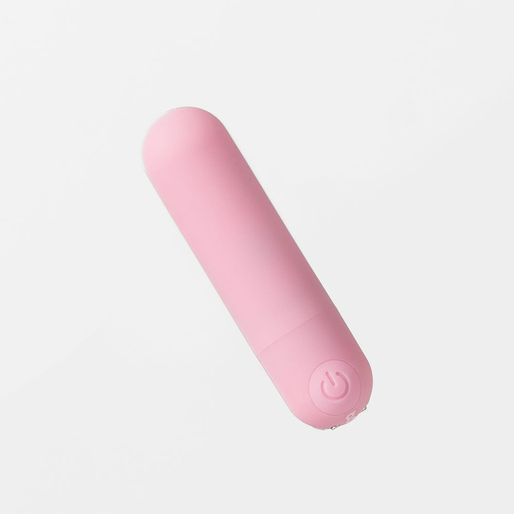 Girls Get Off - Polly -  6.3 cm USB Rechargeable Bullet in soft pink color on a light background.