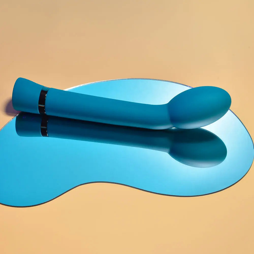 Playboy Pleasure ON THE SPOT -  21.6 cm USB Rechargeable G-Spot Vibrator Playboy Pleasure Discreet Intimate Essentials.