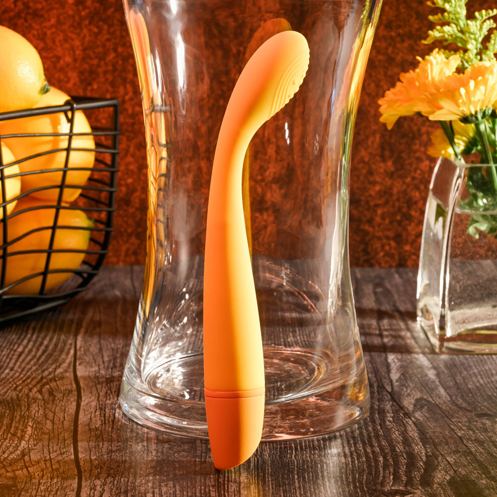 Selopa LEMON SQUEEZE - 18.4 cm USB Rechargeable Vibrator with textured head for G-spot stimulation.