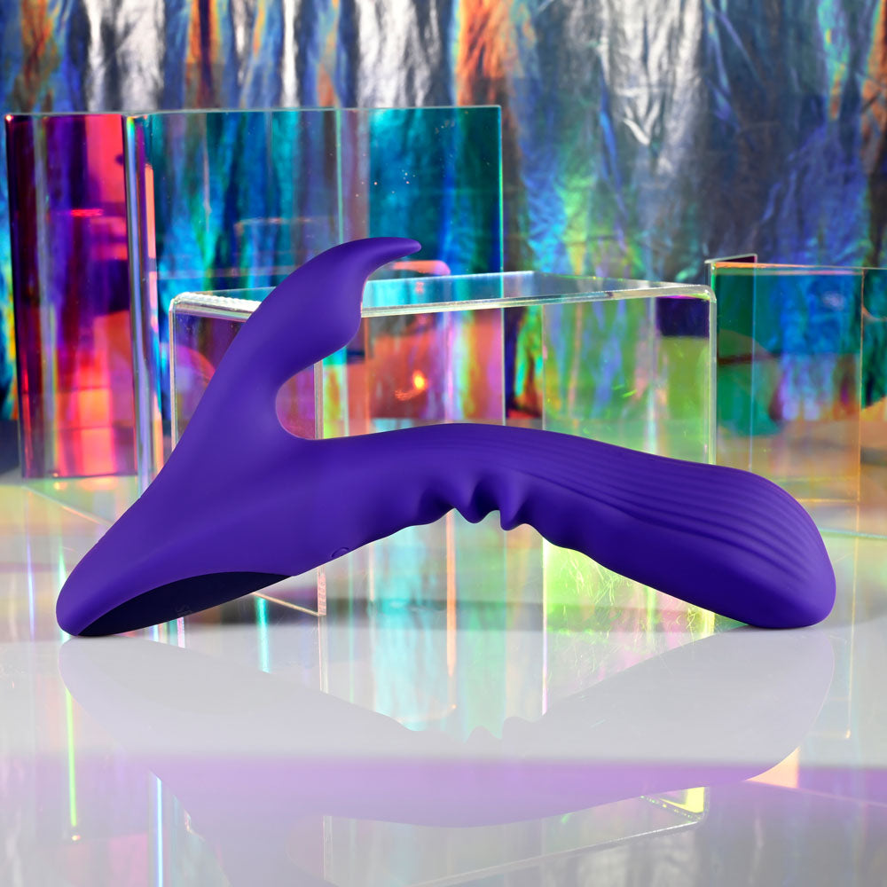 Selopa POSEABLE BUNNY - 21 cm USB Rechargeable Poseable Rabbit Vibrator on colorful background
