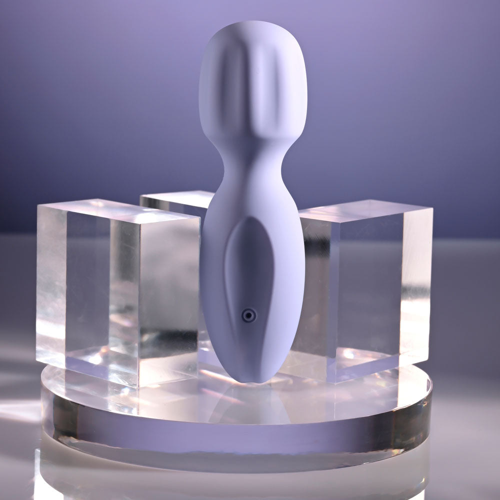 Selopa LIL' WAND -  11 cm USB Rechargeable Massage Wand designed for pleasing sensations and flexible use.