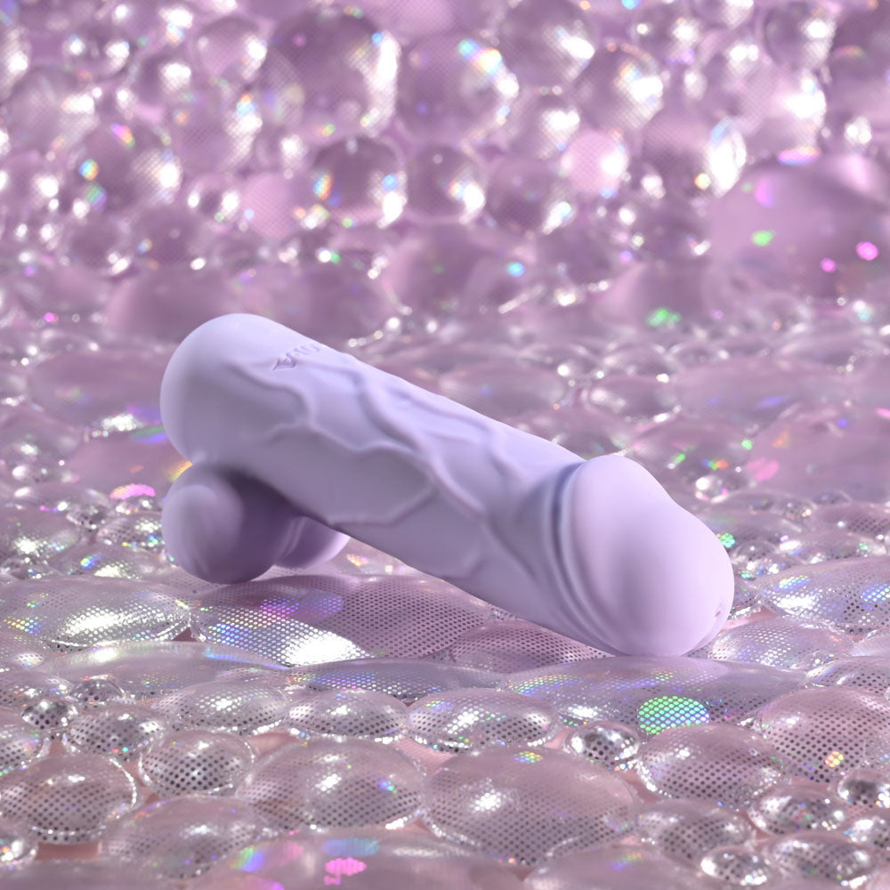 Selopa BALLSY BULLET -  9.2 cm USB Rechargeable Bullet on shimmering background, designed for intimate essentials.