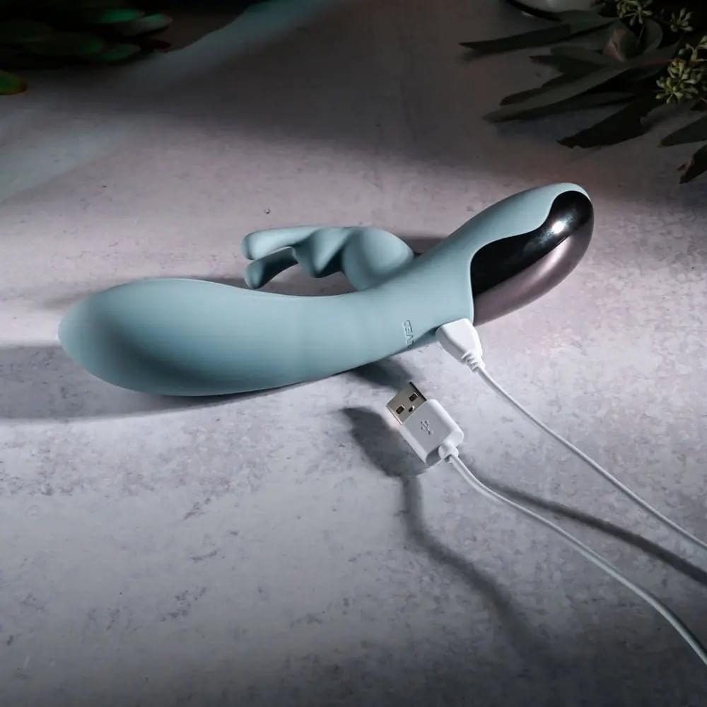 Evolved BOSS BUNNY - Baby  20.1 cm USB Rechargeable Rabbit Vibrator Evolved Discreet Intimate Essentials.