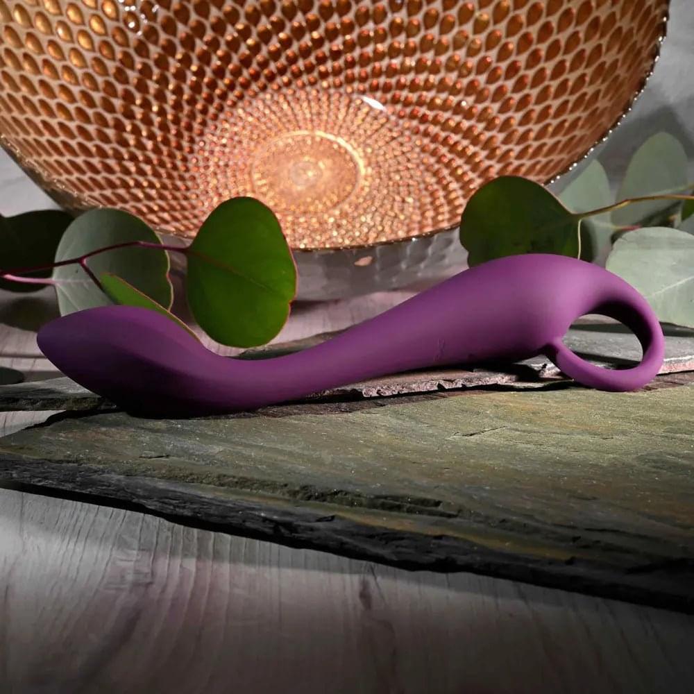 Evolved LOCHNESS G -  19 cm USB Rechargeable Vibrator Evolved Discreet Intimate Essentials.