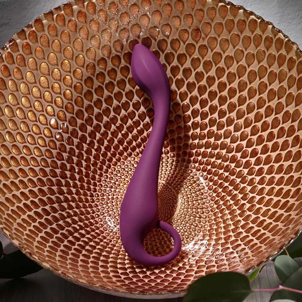 Evolved LOCHNESS G -  19 cm USB Rechargeable Vibrator Evolved Discreet Intimate Essentials.