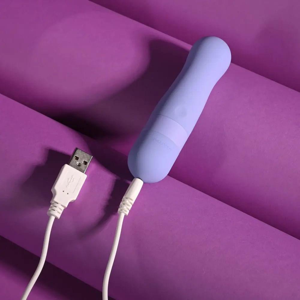 Evolved SQUISHY BULLET -  11 cm USB Rechargeable Bullet Evolved Discreet Intimate Essentials.