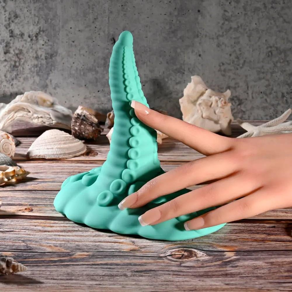 Evolved TENTACLE GRINDER -  USB Rechargeable Fantasy Grinder Pad with Wireless Remote Evolved Discreet Intimate Essentials.