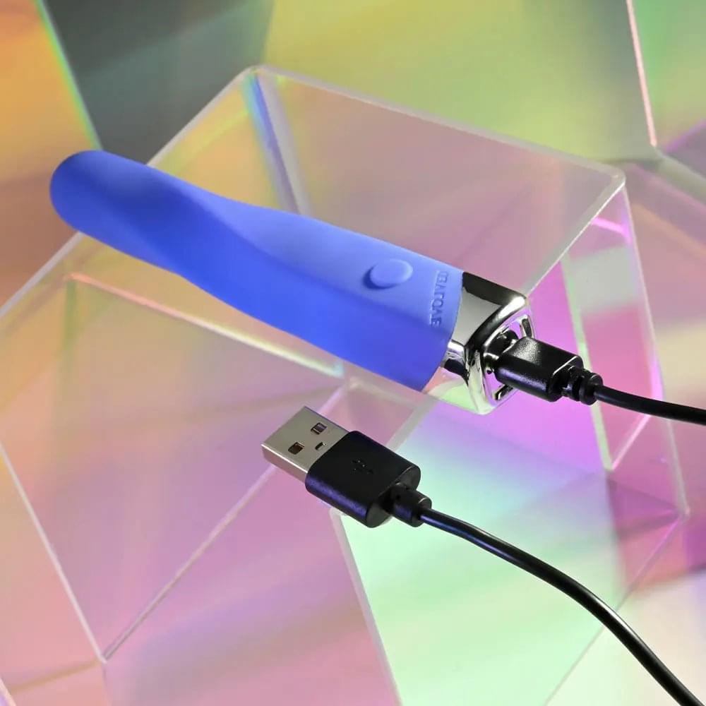 Evolved TWISTED TEMPTATION -  12 cm USB Rechargeable Bullet Evolved Discreet Intimate Essentials.
