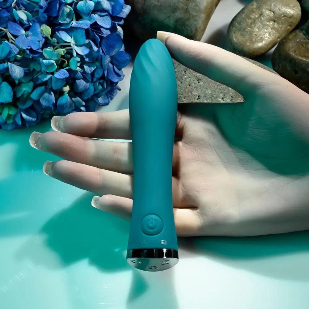 Evolved ULTRA WAVE -  13 cm USB Rechargeable Mini Vibrator Evolved Discreet Intimate Essentials.