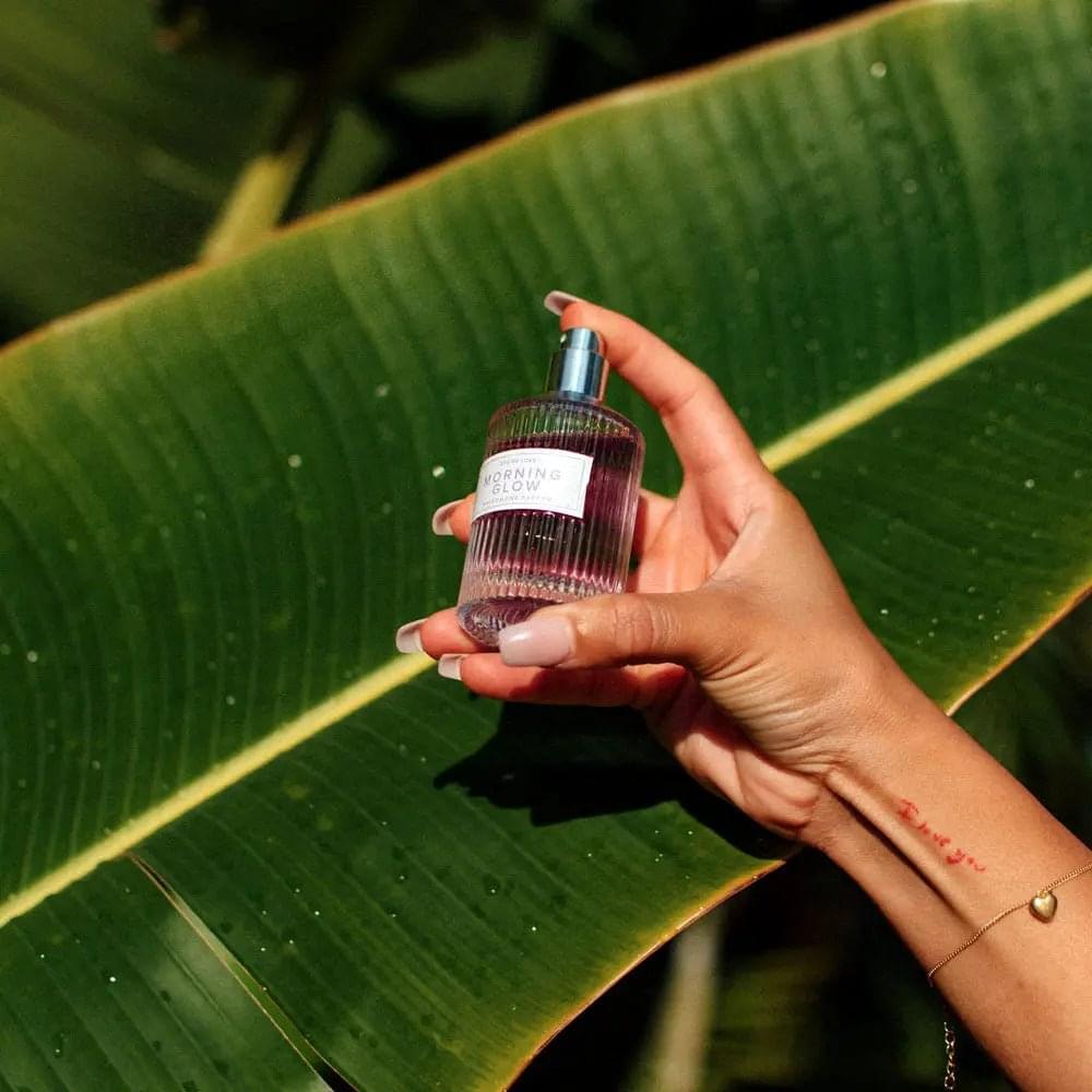 Eye Of Love Morning Glow Pheromone Perfume - 50 ml - Energising Pheromone Perfume for Women to attract Men - 50 ml Spray Eye Of Love Discreet Intimate Essentials.