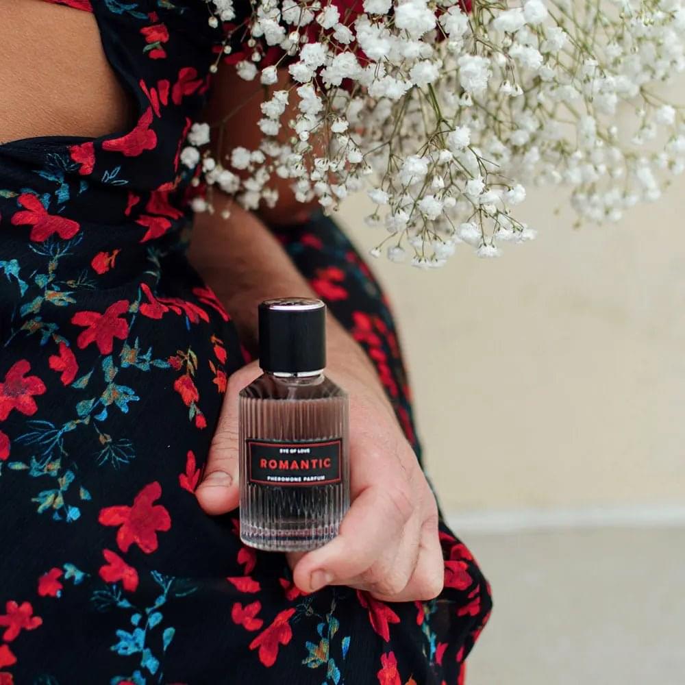 Eye Of Love Romantic Pheromone Cologne - 50 ml - Sandalwood Scented Pheromone Cologne for Men to attract Women - 50 ml Spray Eye Of Love Discreet Intimate Essentials.