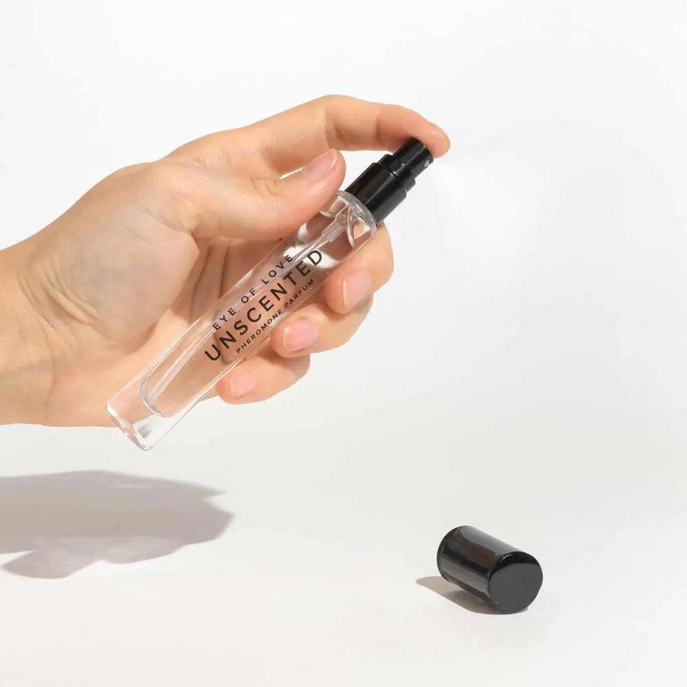 Eye Of Love Unscented Pheromone Perfume - 10 ml - Unscented Pheromone Cologne for Men to attract Women - 10 ml Spray Eye Of Love Discreet Intimate Essentials.