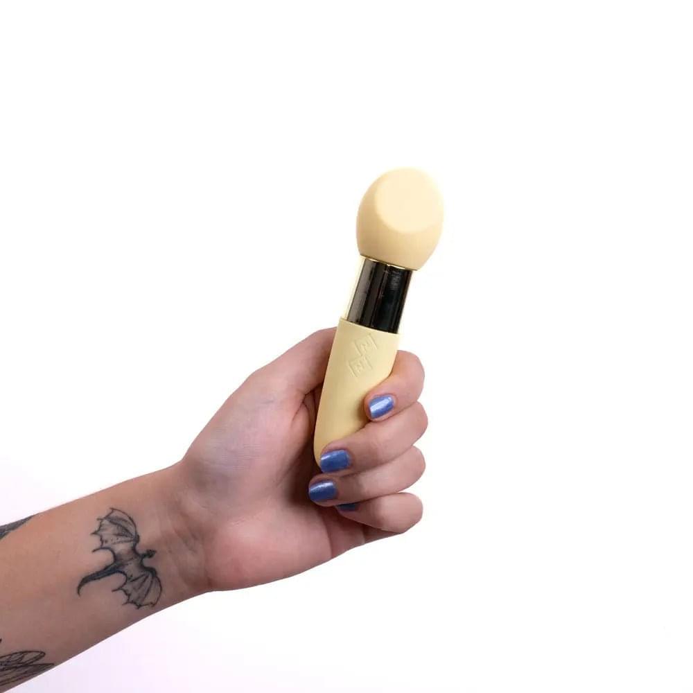 Maia RINA -  -  13.3 cm USB Rechargeable Vibrator Maia Toys Discreet Intimate Essentials.