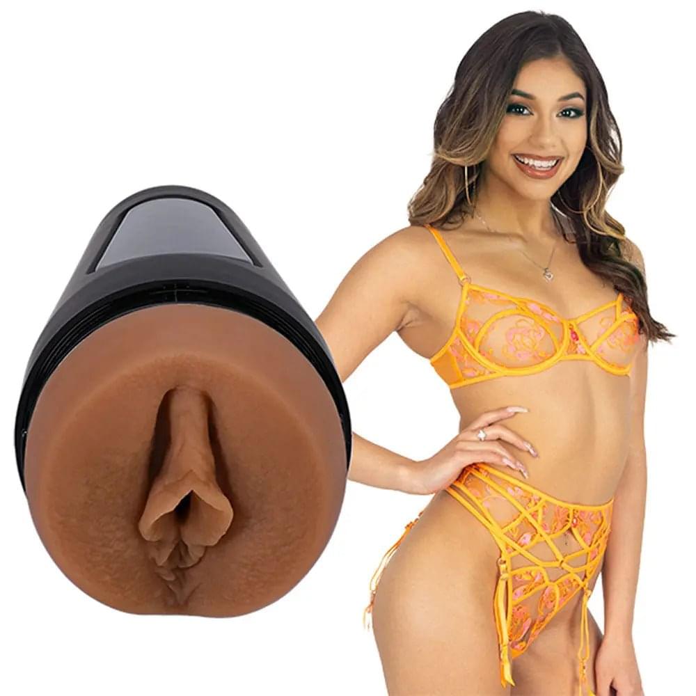 Main Squeeze - Xxlayna Marie - Tan Vagina Stroker Doc Johnson Discreet Intimate Essentials.