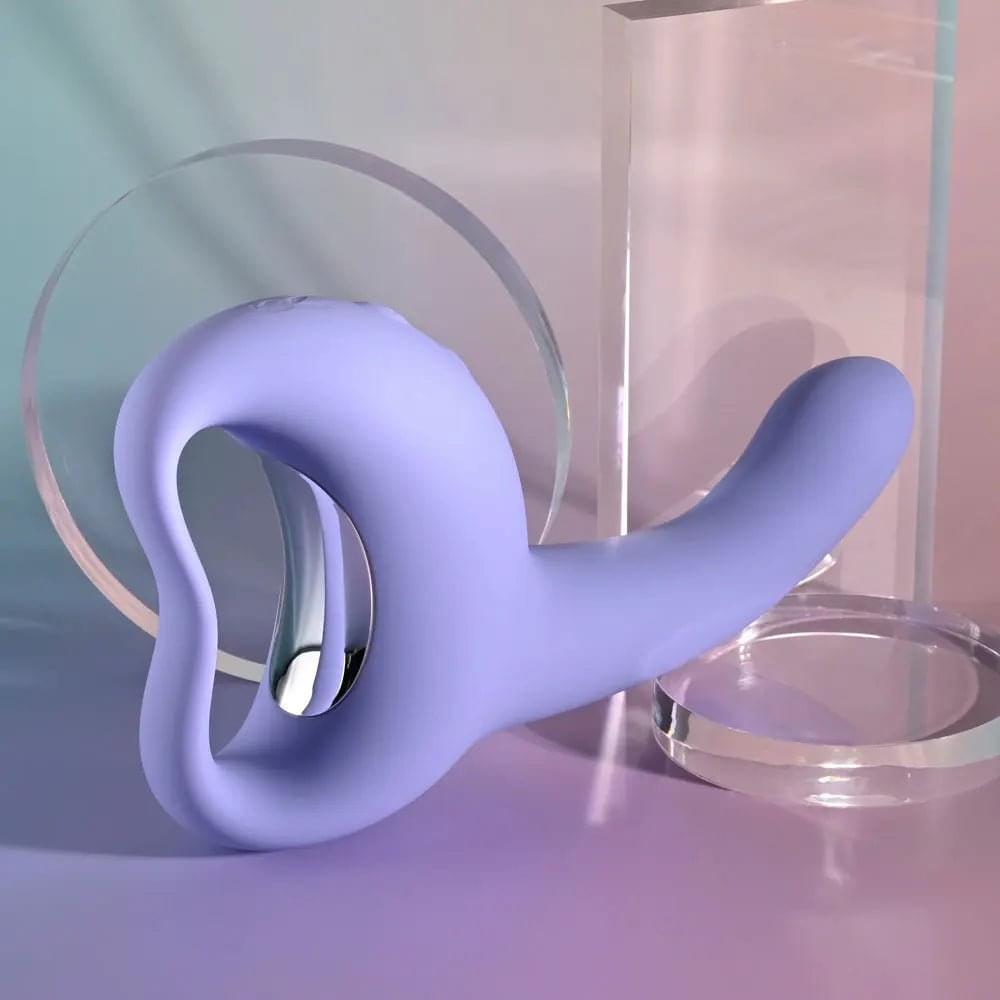 Playboy Pleasure NICE TO MEET YOU -  19.5 cm USB Rechargeable Vibrator Playboy Pleasure Discreet Intimate Essentials.