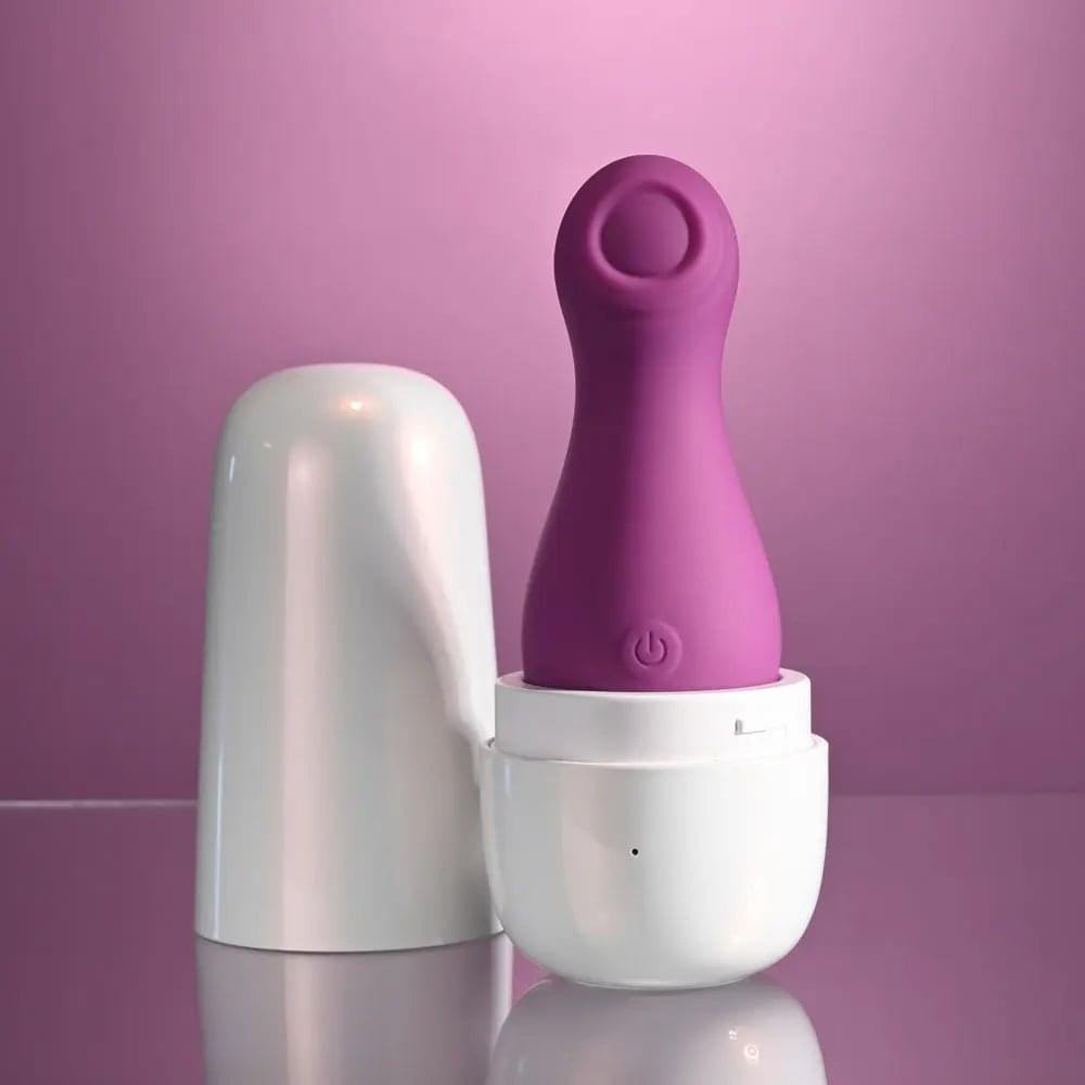 Playboy Pleasure THE JET SET - TAPPING -  10.2 cm Tapping Stimulator with Charging Case Playboy Pleasure Discreet Intimate Essentials.