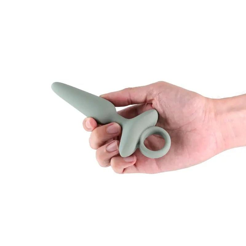 Renegade Maverick - Sage -  15 cm USB Rechargeable Vibrating Butt Plug NS Novelties Discreet Intimate Essentials.