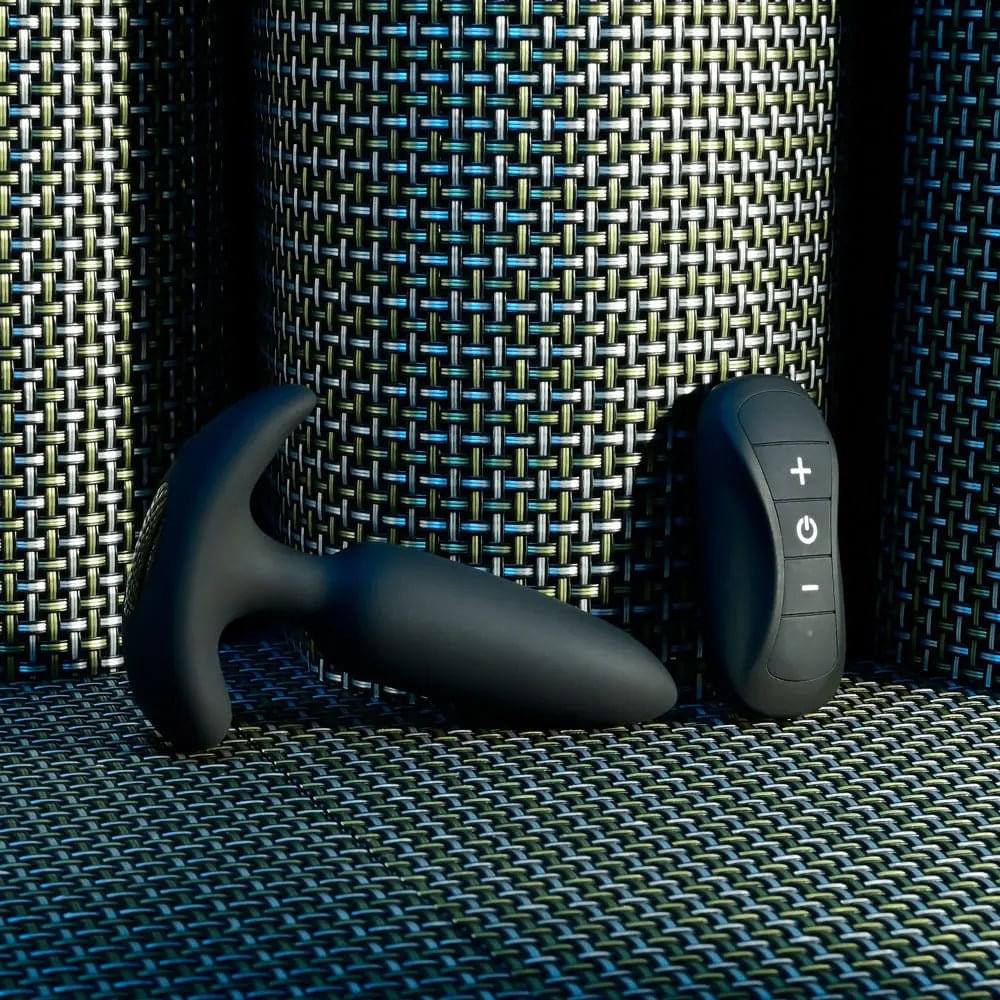Selopa  BEAUTY -  11.3 cm USB Rechargeable Vibrating Butt Plug with Wireless Remote Selopa Discreet Intimate Essentials.