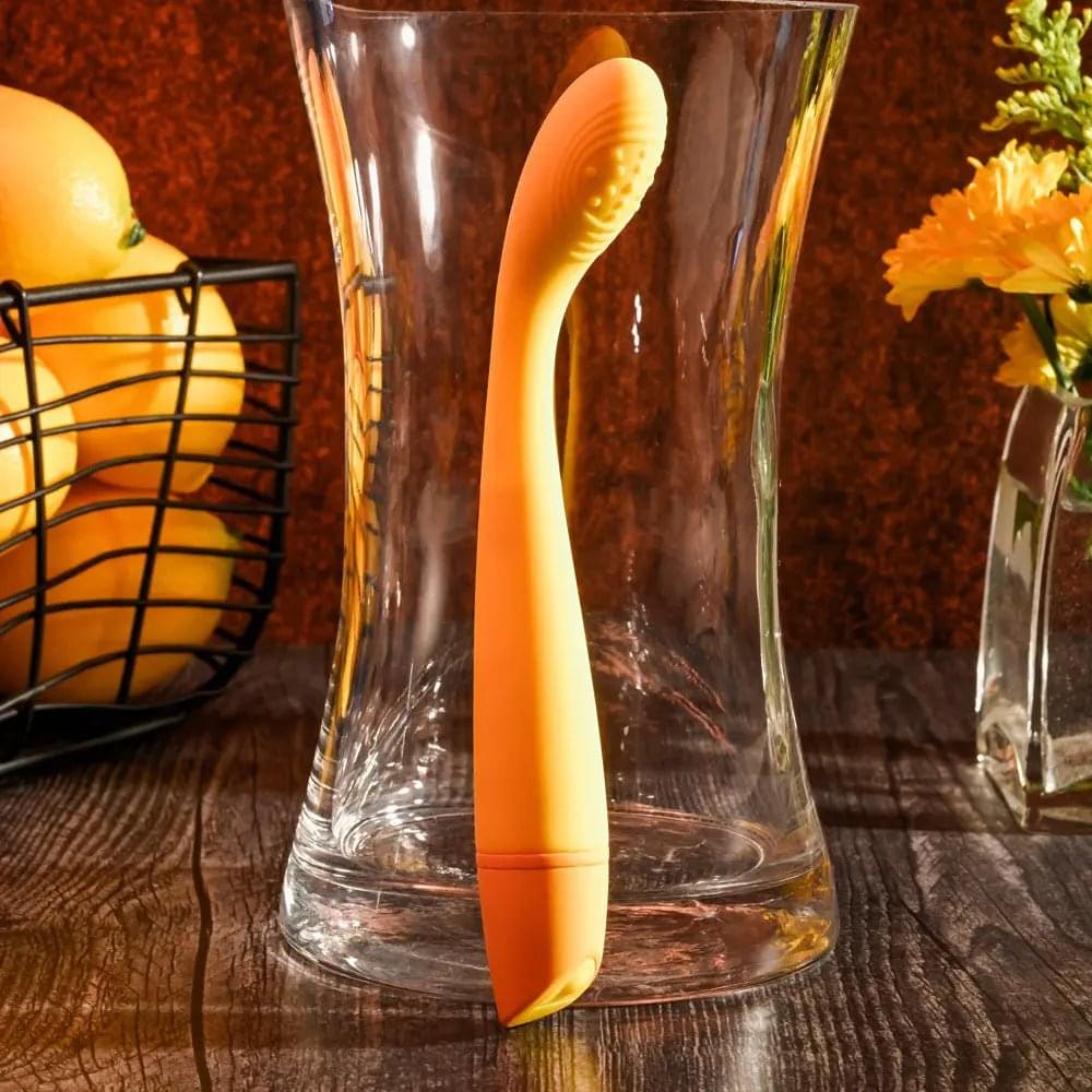 Selopa LEMON SQUEEZE -  18.4 cm USB Rechargeable Vibrator Selopa Discreet Intimate Essentials.