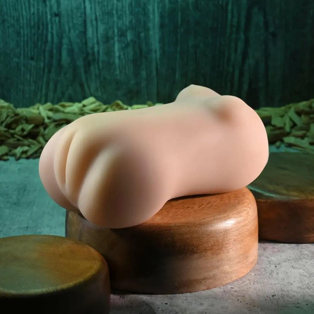 Zero Tolerance SASHA GREY WET N READY Stroker -  Vagina Stroker with Free Movie Download Zero Tolerance Discreet Intimate Essentials.